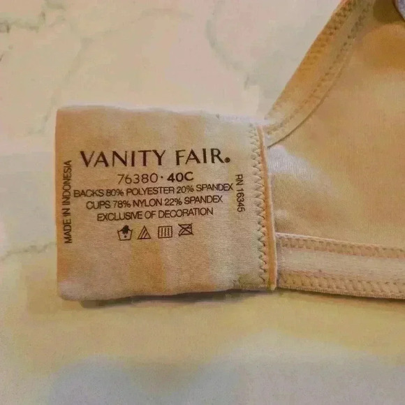 Vanity Fair Perfect Coverage Bra Beige Pink Lace Detail Size 40C - Picture 6 of 6